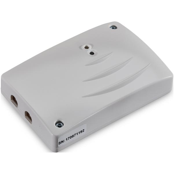 SolarEdge SEHAZB-SWITCH-MTR is an AC switch with power measurement.
