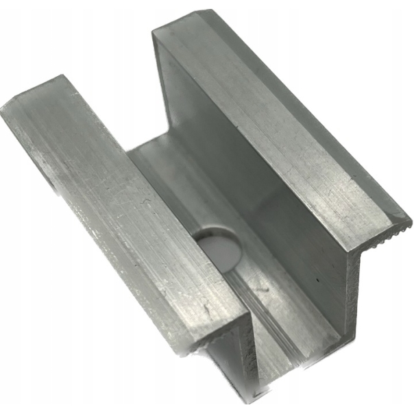 Universal center clamp